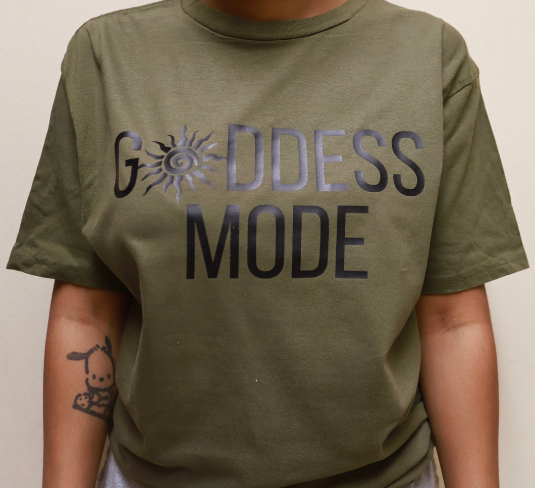 G☀️DDESS MODE Shirt With Black Letters